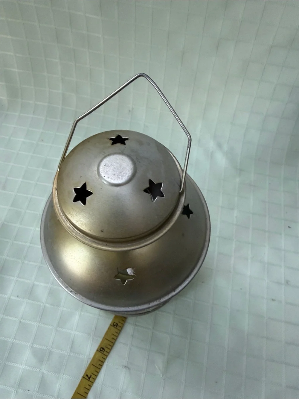 Vintage Classic Star-Cut Metallic Silver Lantern with Handle
